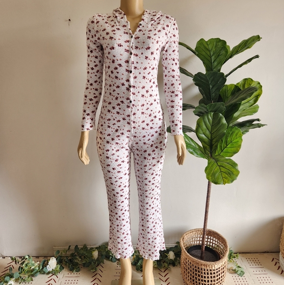 Free People Sleeping Overalls Flare Floral Comfy Women Size XS White Color - Picture 2 of 13